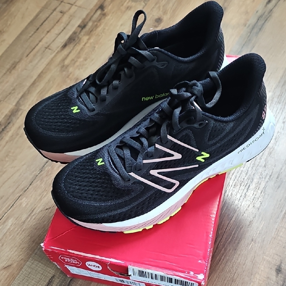 New Balance Black Running Shoes